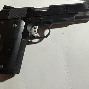 2025 09 29 Les Baer Custom Carry with ebony.jpeg